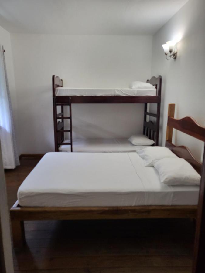Las Olas Hotel Бокас дел Торо Екстериор снимка